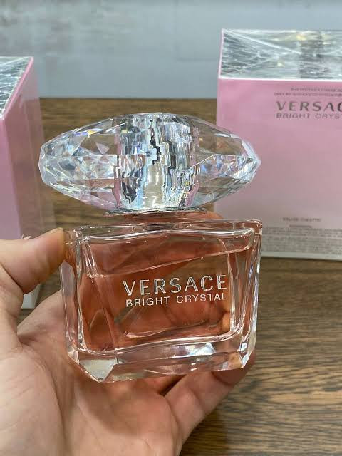 عطر ورساچه برایت کریستال ( صورتی )